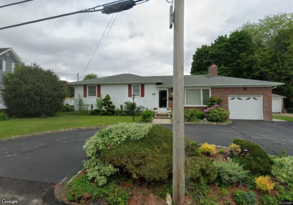 140 Morgan St, Cranston, RI 02920 - photo 1