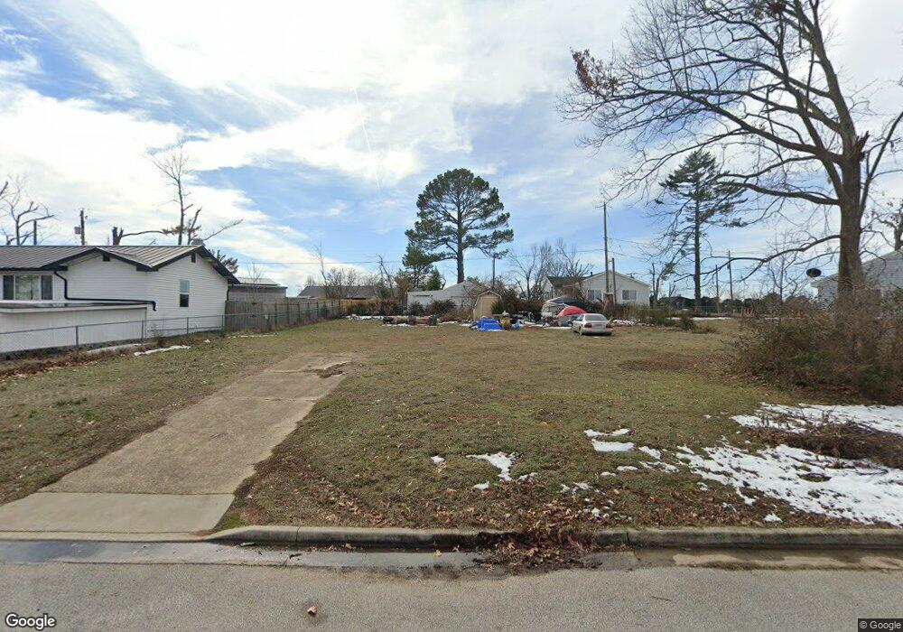 1220 W Pine St, Rogers, AR 72756 - photo 1