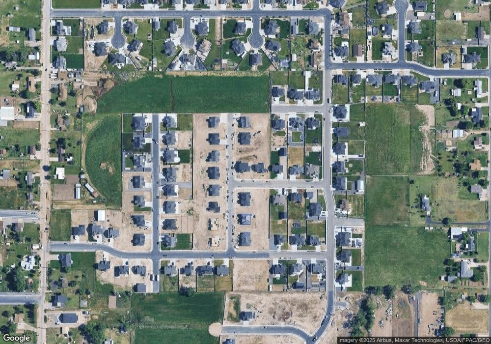 5318 W 3675 S unit 32, Hooper, UT 84315 - photo 1