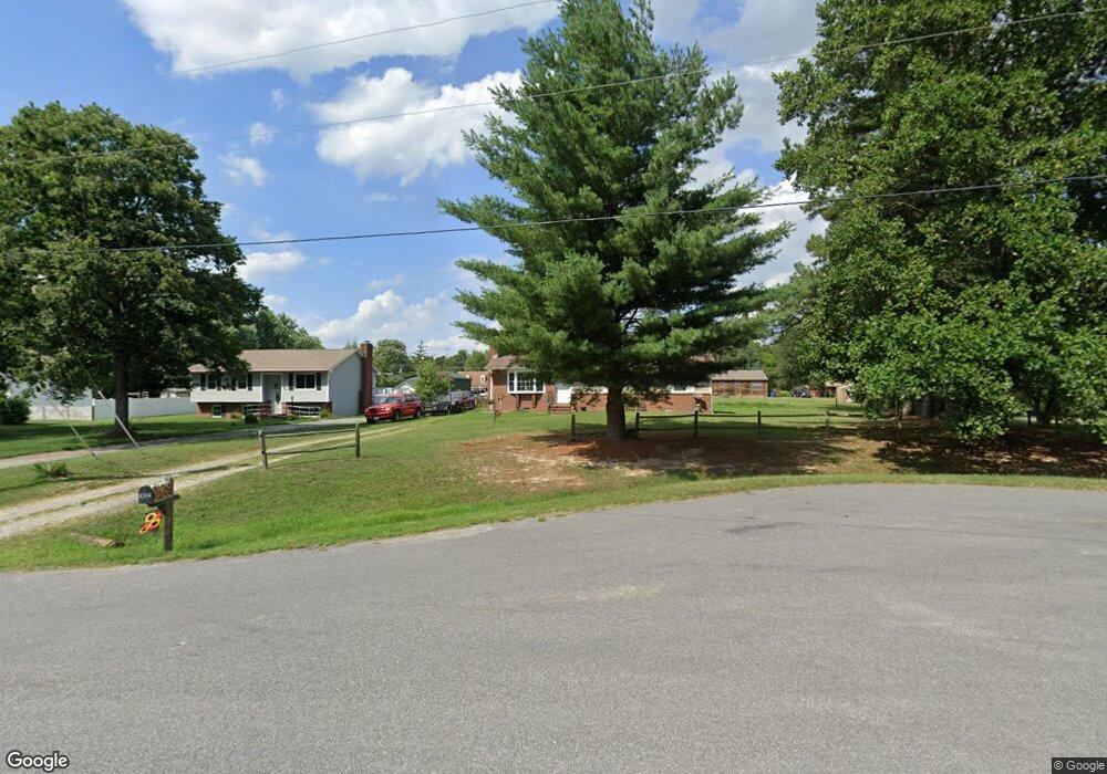 4304 Pinewood Ct, Prince George, VA 23875 - photo 1