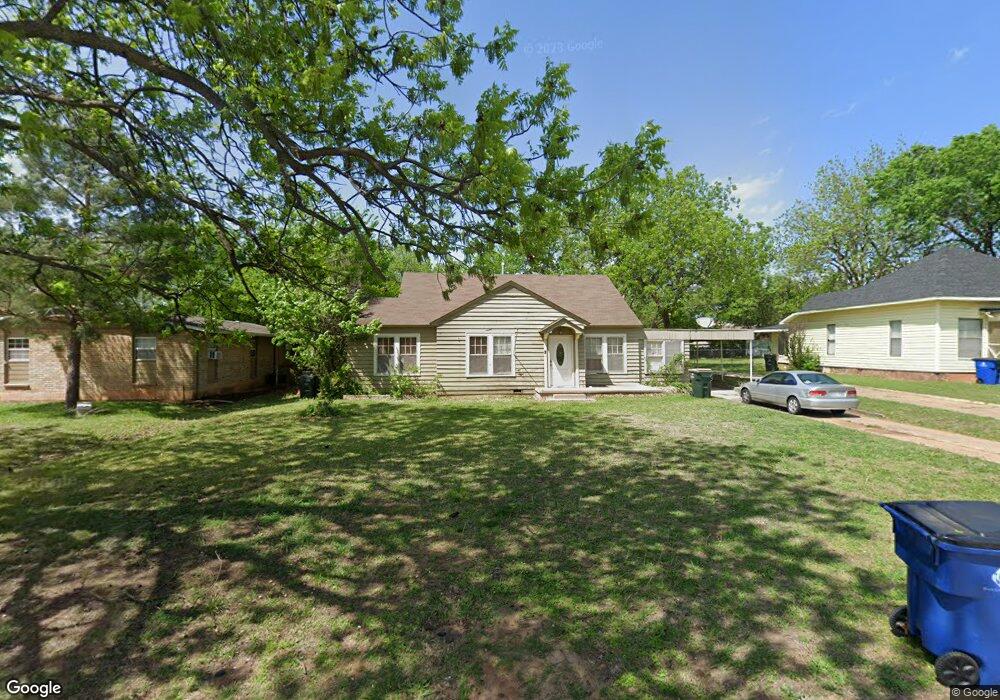 1009 W Pine Ave, Duncan, OK 73533 - photo 1