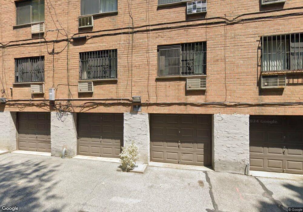 7421 Calamus Cir unit 11, Elmhurst, NY 11373 - photo 1