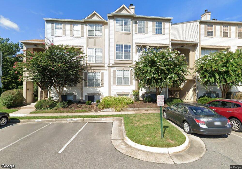 9274-D Cardinal Forest Ln, Lorton, VA 22079 - photo 1