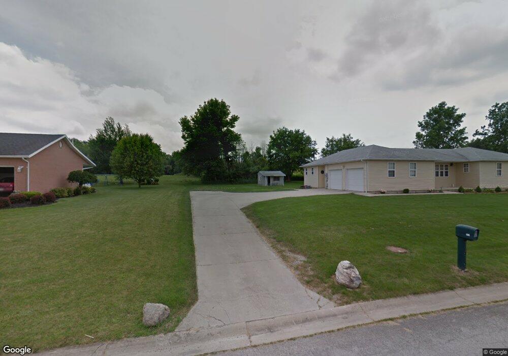 106 Silver St, Kenton, OH 43326 - photo 1