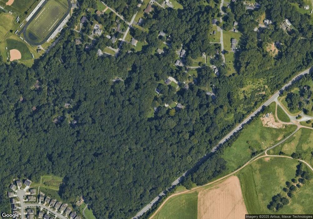 920 Crigger Rd, Gambrills, MD 21054 - photo 1