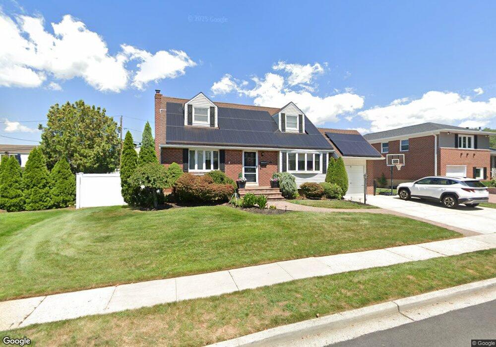 21 Sylvia Rd, Plainview, NY 11803 - photo 1