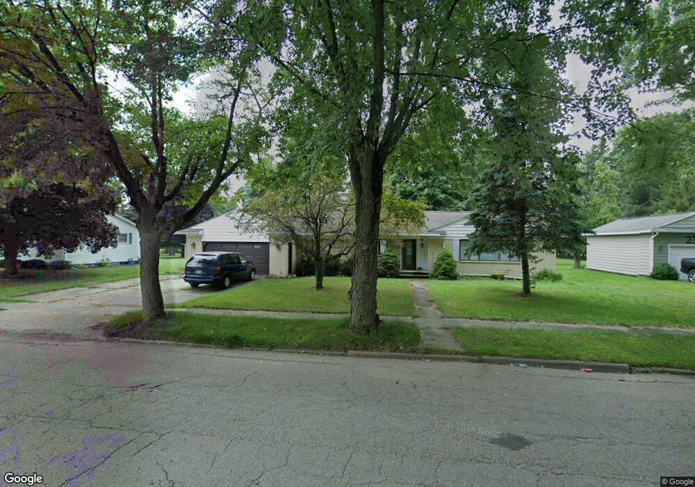 245 S Silver St, Bad Axe, MI 48413 - photo 1