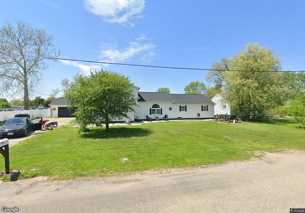 721 S 25th St, Mattoon, IL 61938 - photo 1