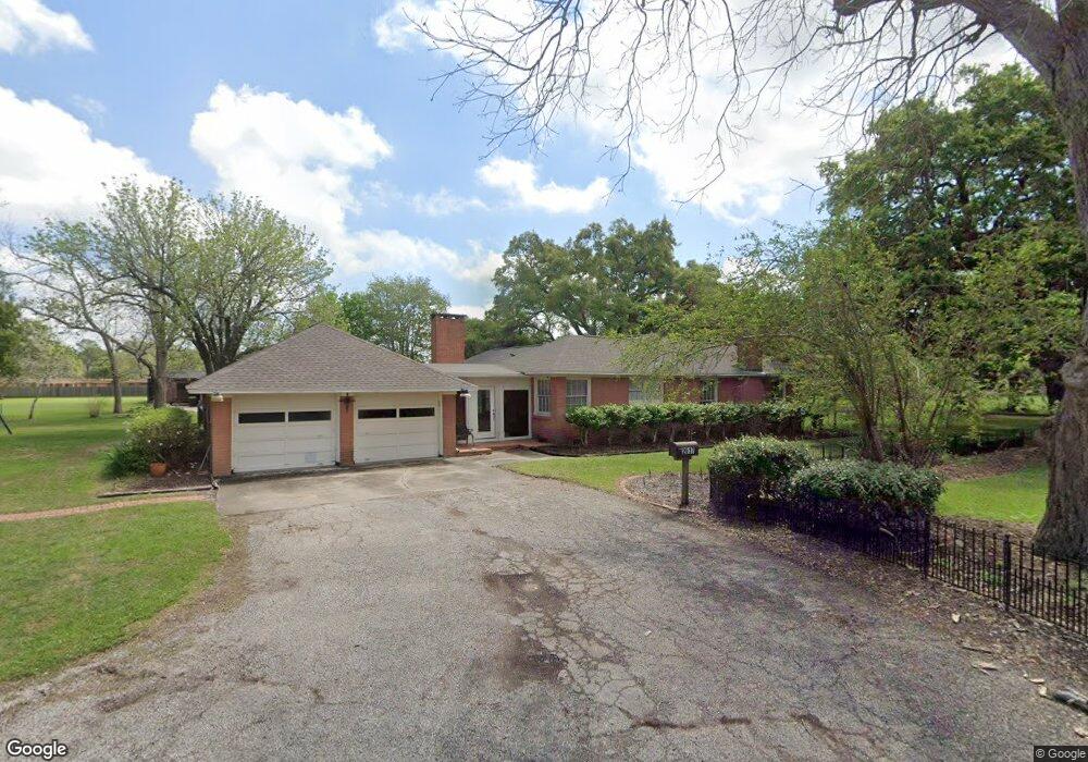 2517 Carrington St, Bay City, TX 77414 - photo 1