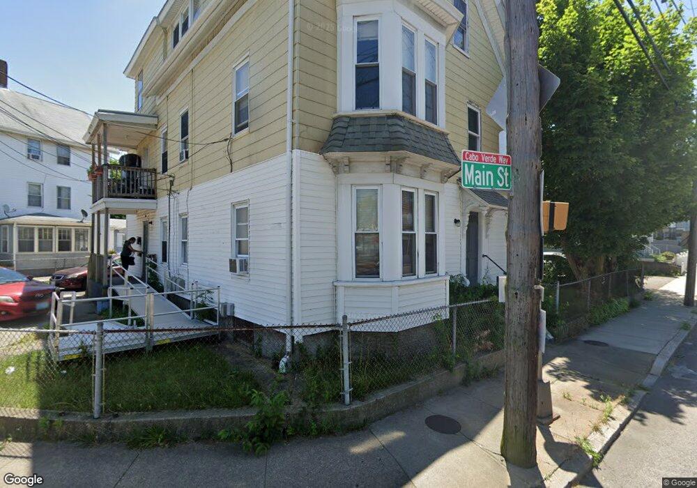 846 Main St, Pawtucket, RI 02860 - photo 1