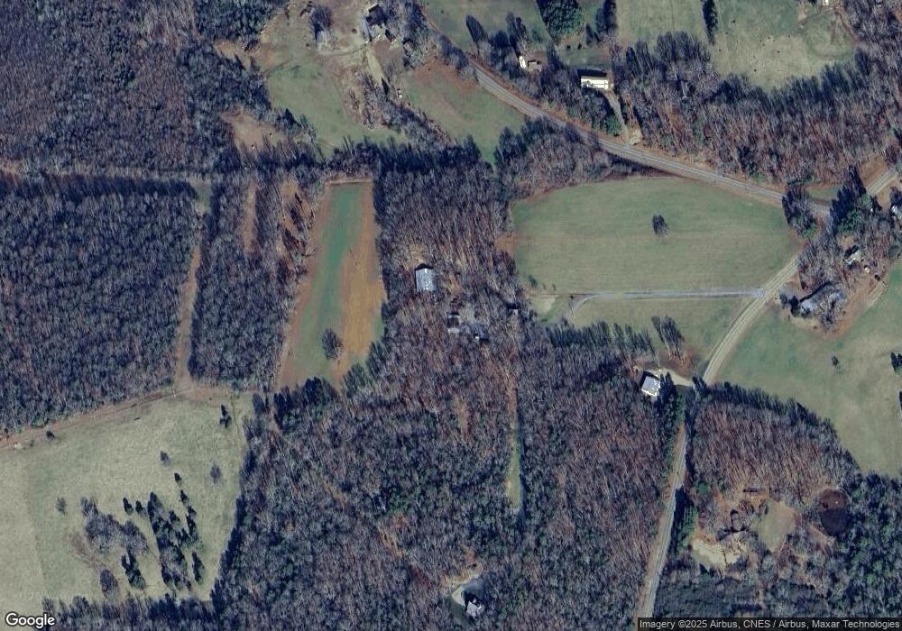 188 Moore Ln, Seagrove, NC 27341 - photo 1