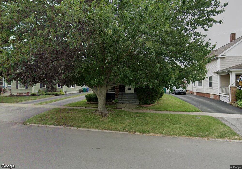 703 F St, La Porte, IN 46350 - photo 1