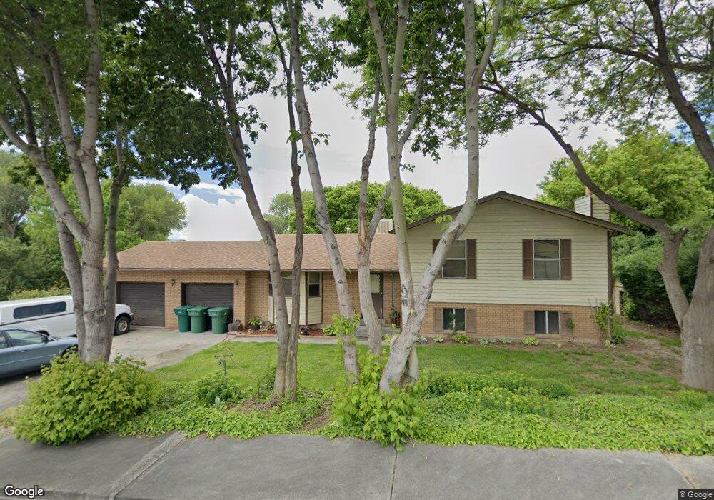 10107 N Pinion Dr, Pleasant Grove, UT 84062 - photo 1