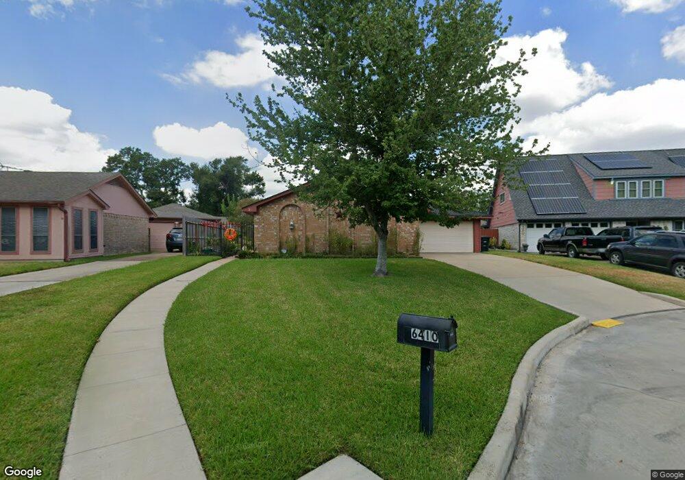 6410 Pirtlewood Cir, Houston, TX 77088 - photo 1
