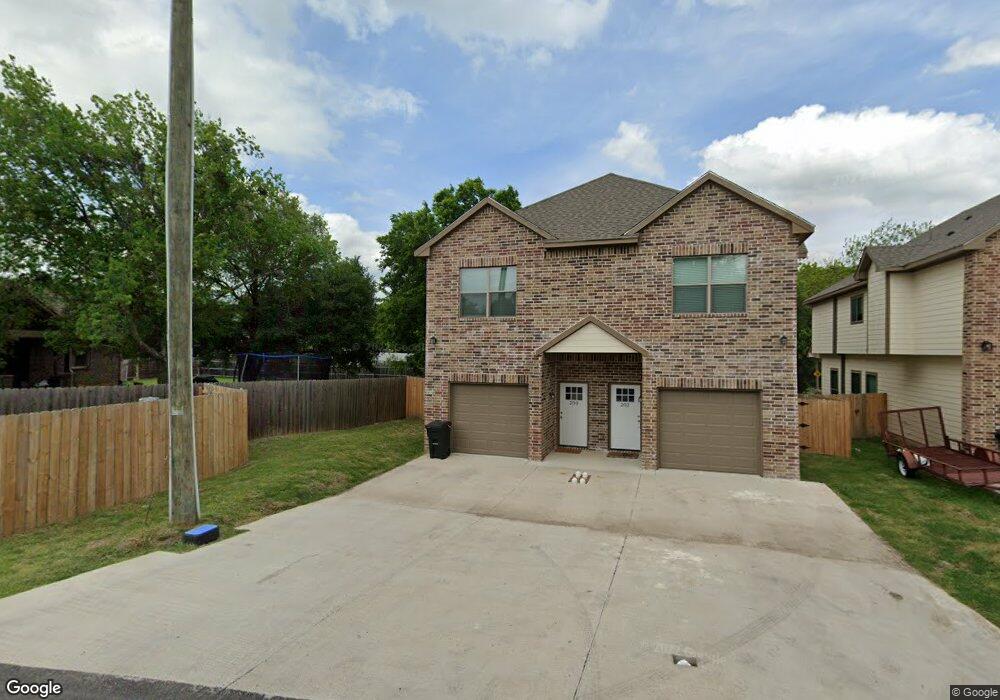 440 Pecan Hollow unit 202, Ennis, TX 75119 - photo 1