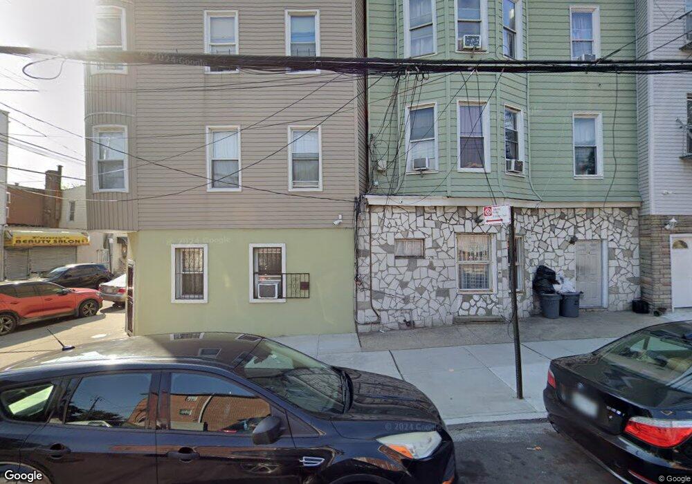 518 van Nest Ave, Bronx, NY 10460 - photo 1