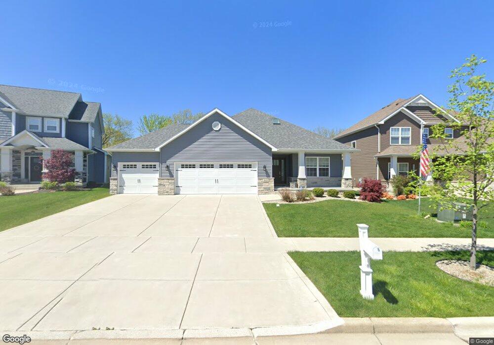 845 Highlands Dr, Crown Point, IN 46307 - photo 1