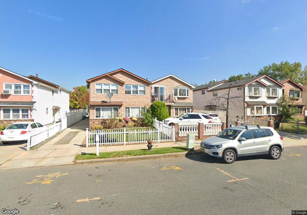 249 Ada Dr, Staten Island, NY 10314 - photo 1