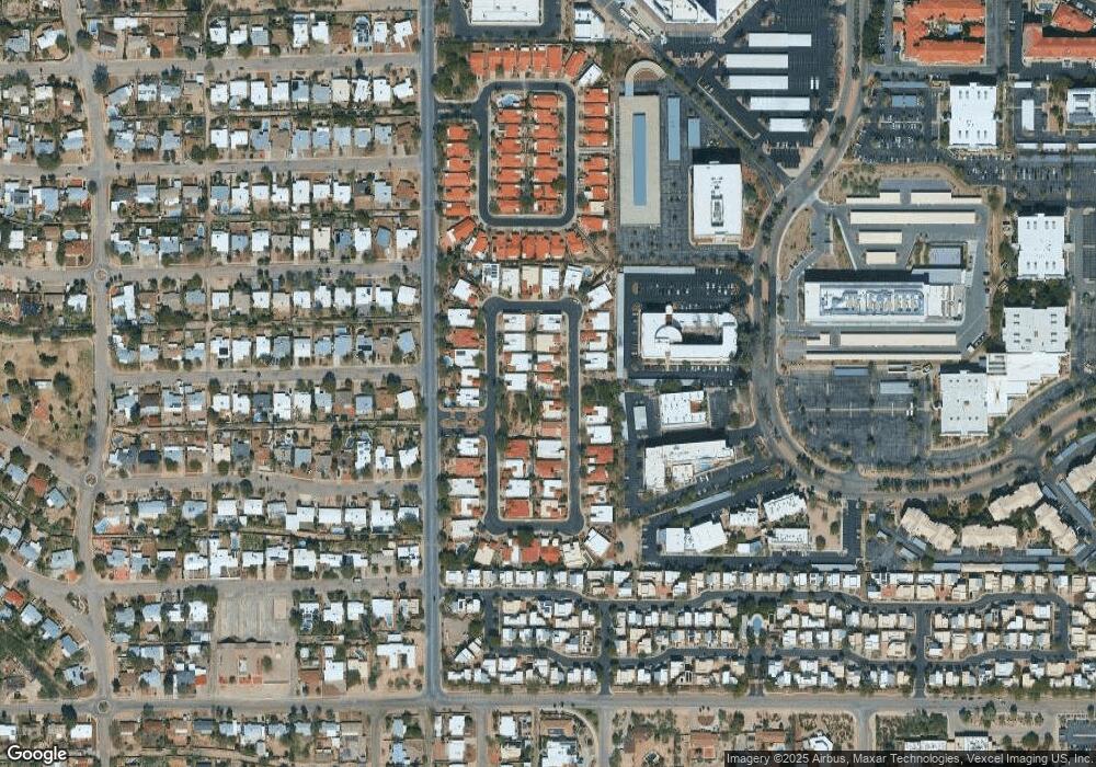 352 S Via de Los Rosales, Tucson, AZ 85711 - photo 1