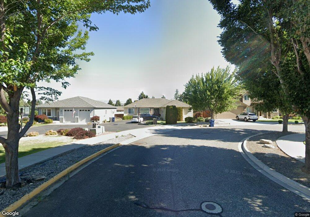 1371 Boulder Loop, East Wenatchee, WA 98802 - photo 1