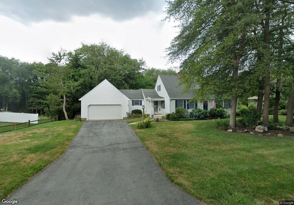 13 Hitching Post Rd, Mattapoisett, MA 02739 - photo 1