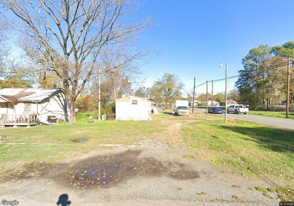 504 W 3rd St, Stuttgart, AR 72160 - photo 1