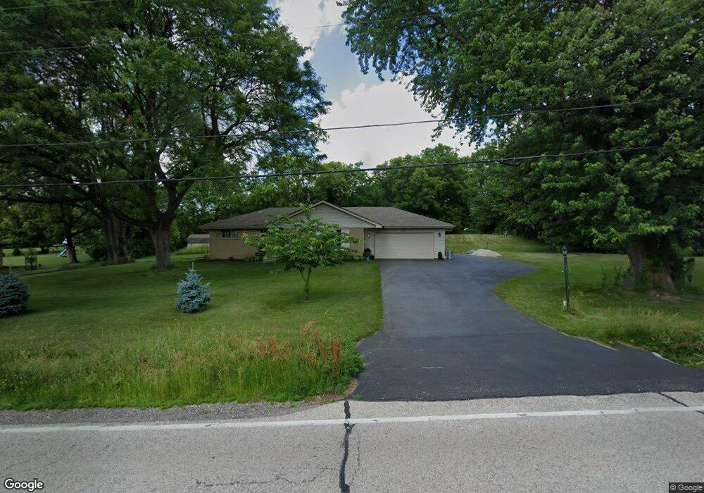 N56W26142 Richmond Rd, Sussex, WI 53089 - photo 1