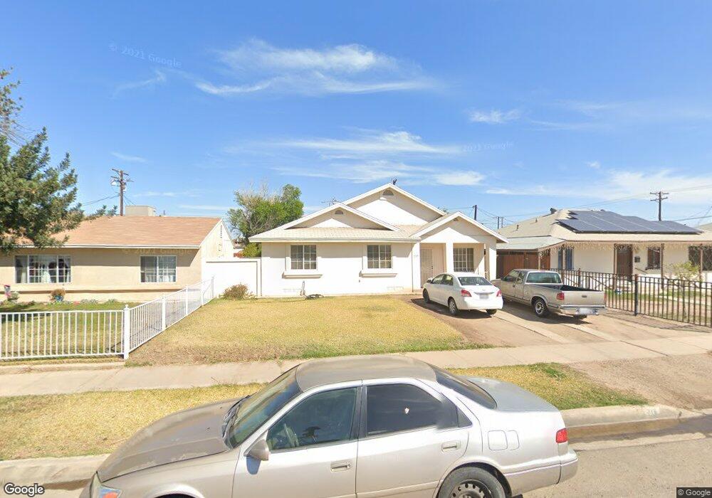716 W Euclid Ave, El Centro, CA 92243 - photo 1