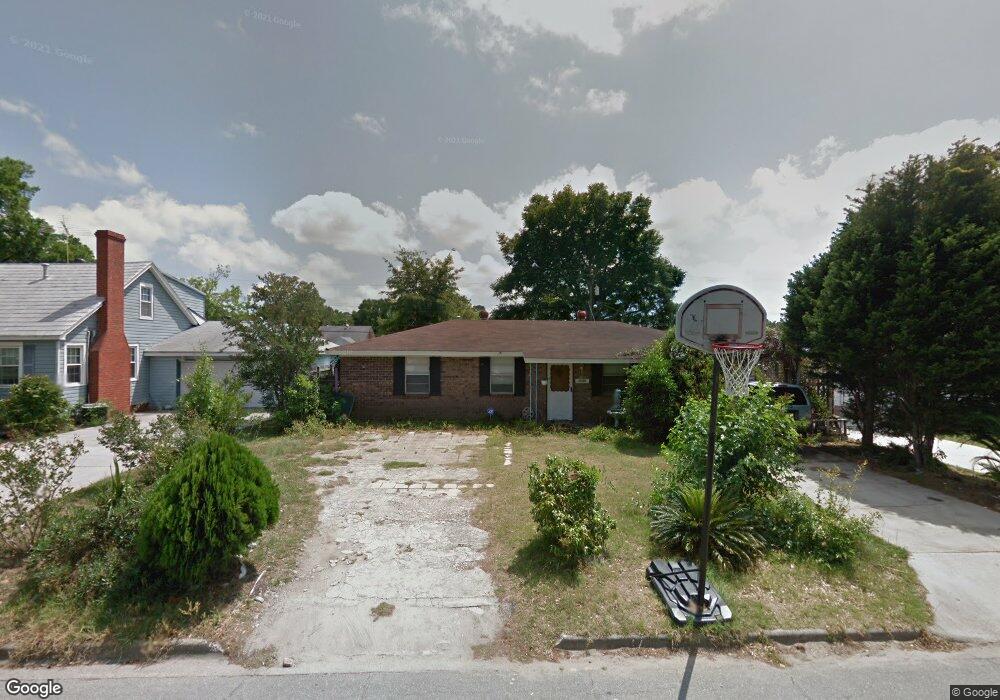 2125 E 39th St, Savannah, GA 31404 - photo 1