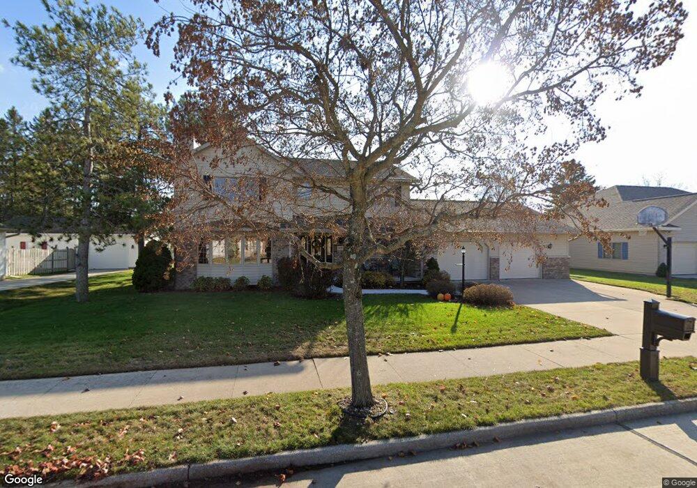 2933 44th St, Two Rivers, WI 54241 - photo 1