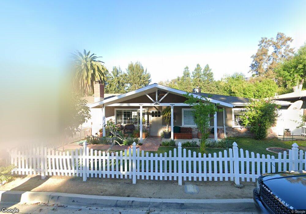 4878 Excelente Dr, Woodland Hills, CA 91364 - photo 1