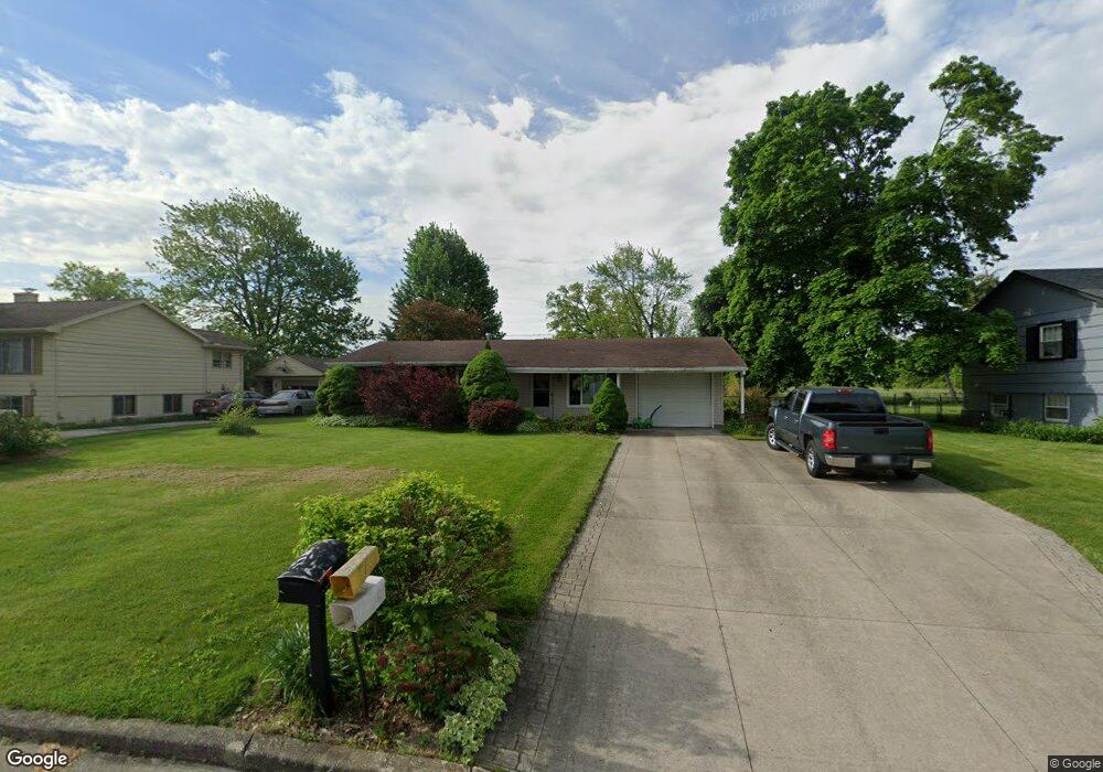 23742 W Meadow Dr, Genoa, OH 43430 - photo 1