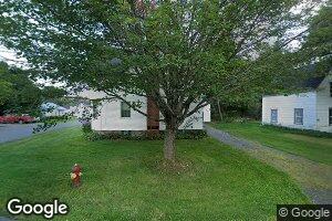 30 Cleaves St, Island Falls, ME 04747