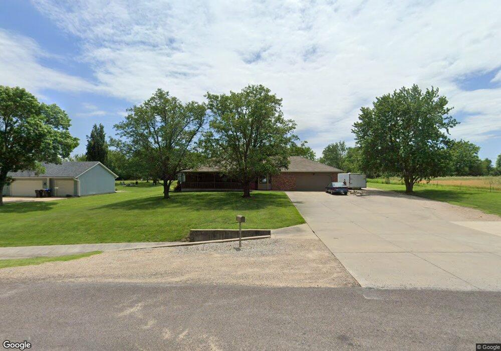 8131 SW 24th St, Topeka, KS 66614 - photo 1
