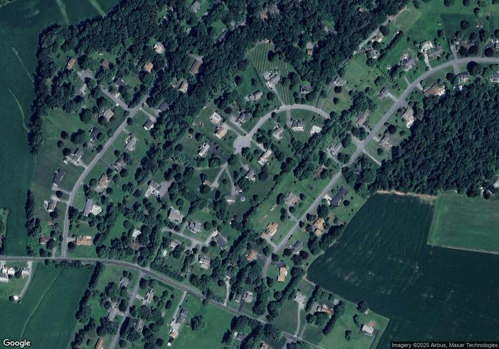 5627 Lasalle Ln, Sykesville, MD 21784 - photo 1