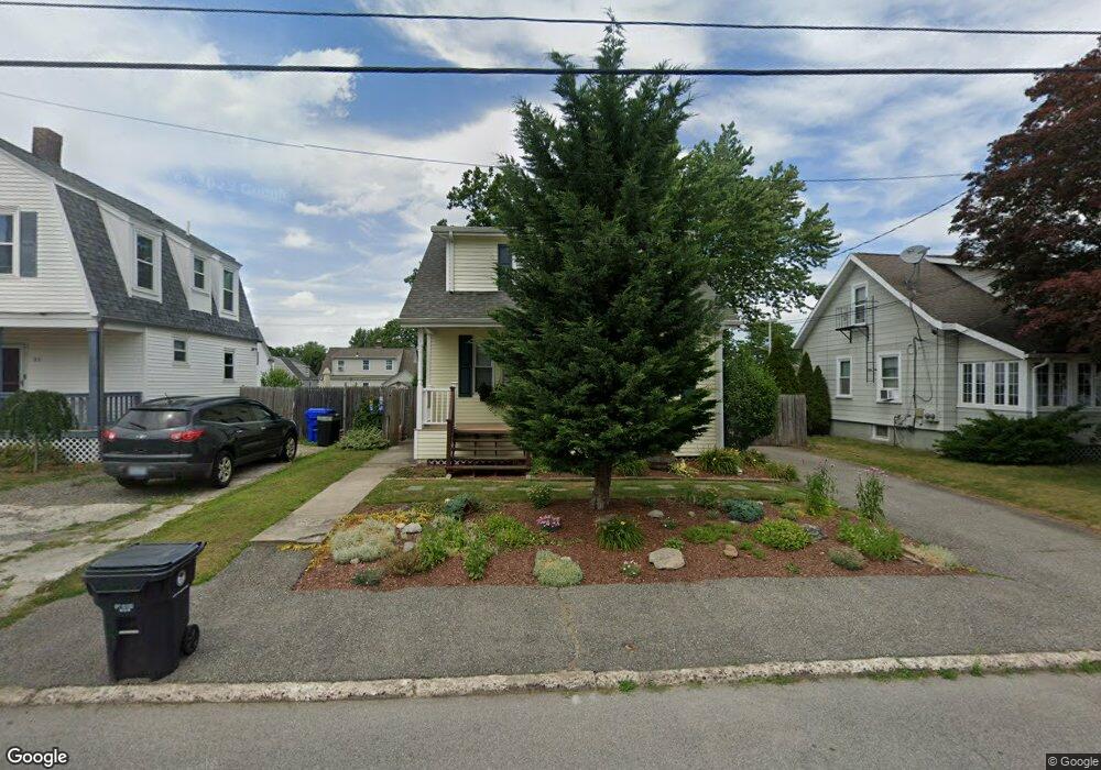 90 Crescent Rd, Pawtucket, RI 02861 - photo 1