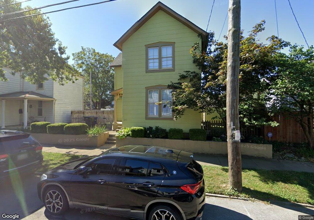 215 W 3rd Ave, Columbus, OH 43201 - photo 1