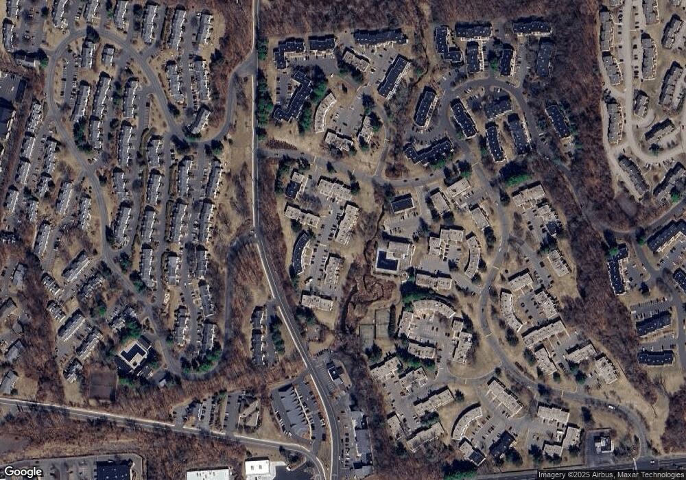 2 Hemlock Ct, Cromwell, CT 06416 - photo 1