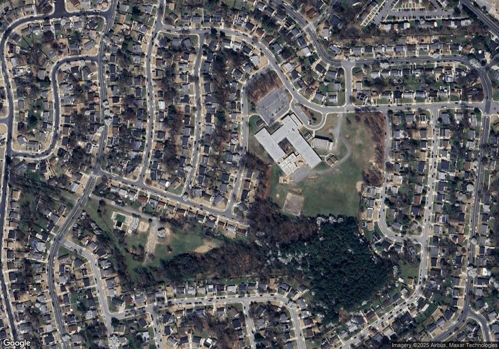 249 Elkton S, Laurel, MD 20724 - photo 1