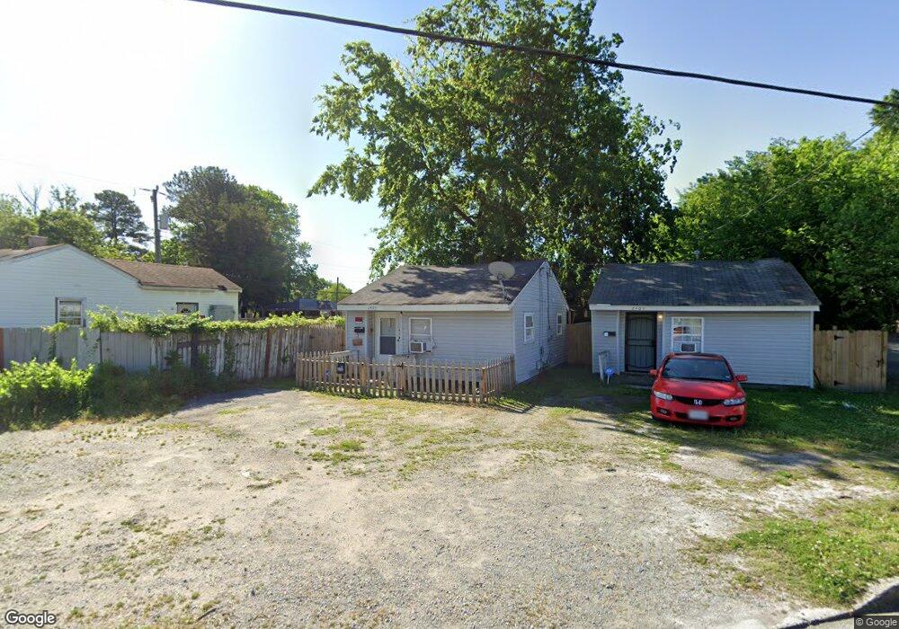 2405 Deep Creek Blvd, Portsmouth, VA 23704 - photo 1