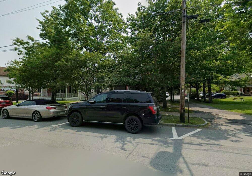 209 E Harford St, Milford, PA 18337 - photo 1