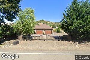1025 Echo Dr, Roseburg, OR 97470