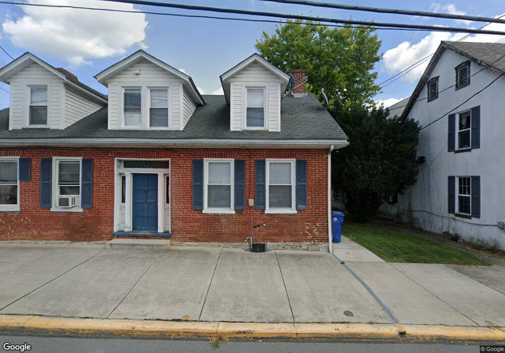 137 N Main St, Mercersburg, PA 17236 - photo 1