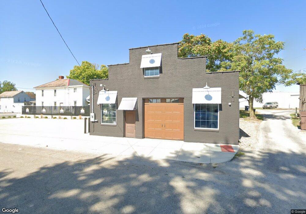 356 S Columbus St, Lancaster, OH 43130 - photo 1