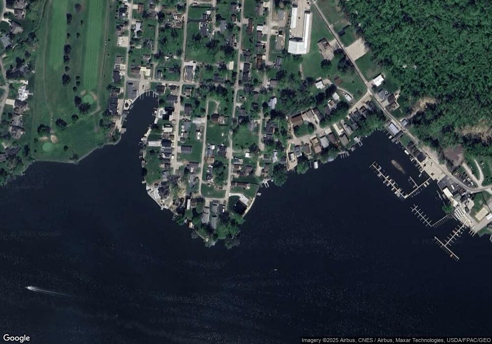 673 Zanesville Ave, Thornville, OH 43076 - photo 1