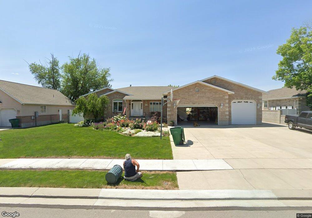 2921 W 7085 S, West Jordan, UT 84084 - photo 1