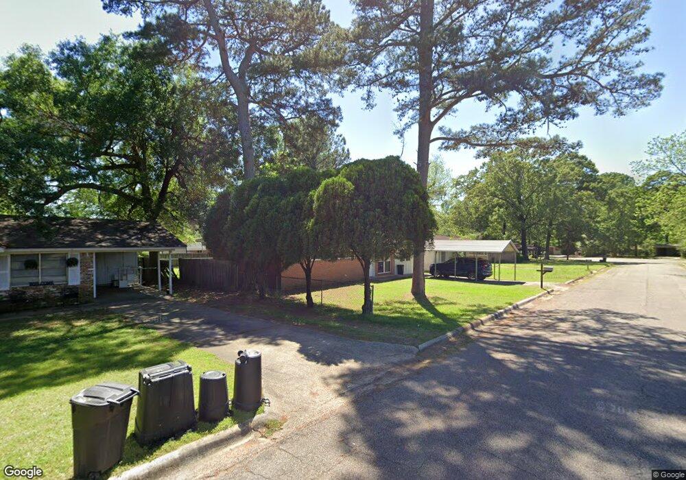 1028 Ellen Ave, Wake Village, TX 75501 - photo 1