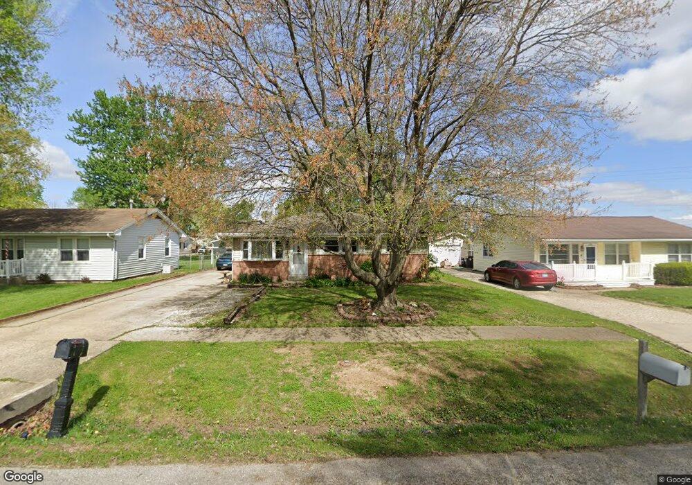 1727 N Ottawa St, Lincoln, IL 62656 - photo 1