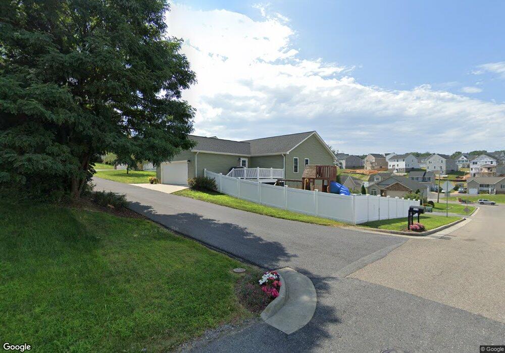 1210 Landon Dr, Harrisonburg, VA 22801 - photo 1