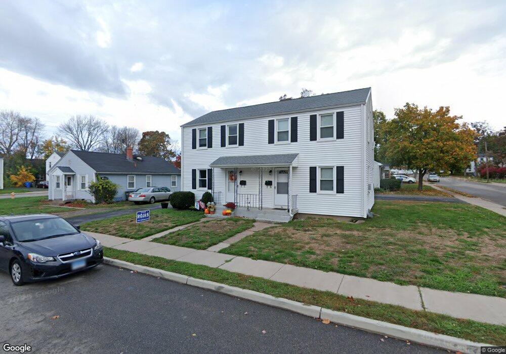 92 Seaman Cir, Manchester, CT 06040 - photo 1